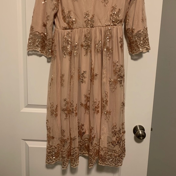 Rose Gold sequin formal dress - Picture 4 of 4